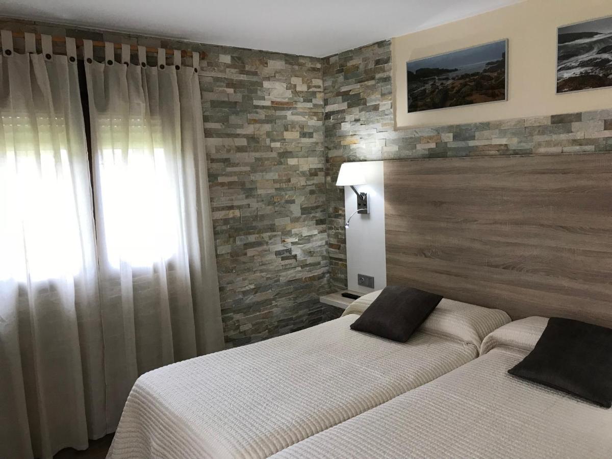 Residencial Santamaria Hotell Sancibrián Eksteriør bilde