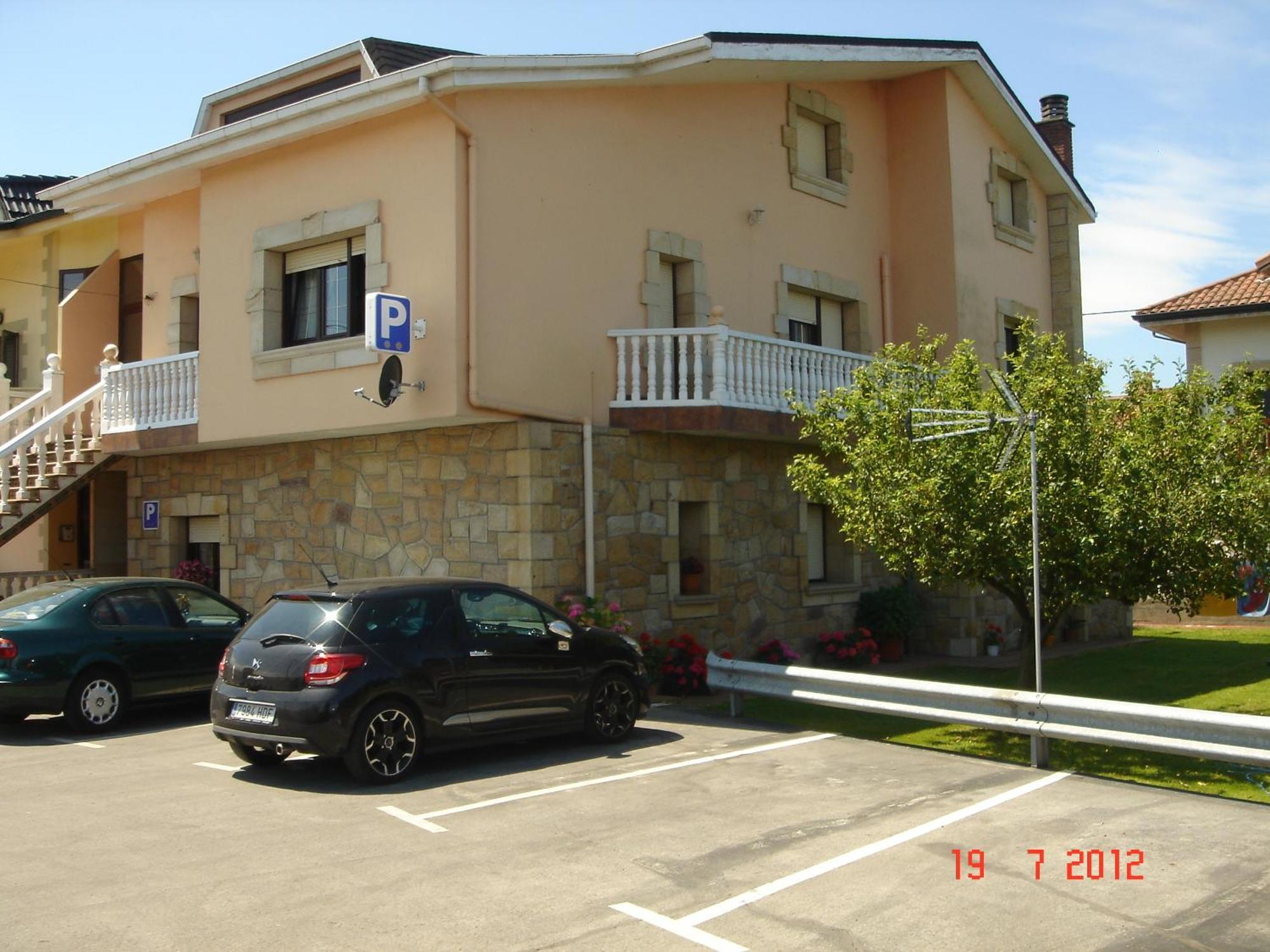 Residencial Santamaria Hotell Sancibrián Eksteriør bilde